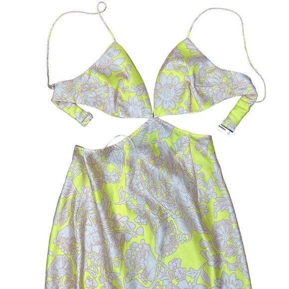 RUMER The Label x Revolve Yellow/Tan Harmony Resortwear Cut-Out Maxi Dress - Picture 3 of 10